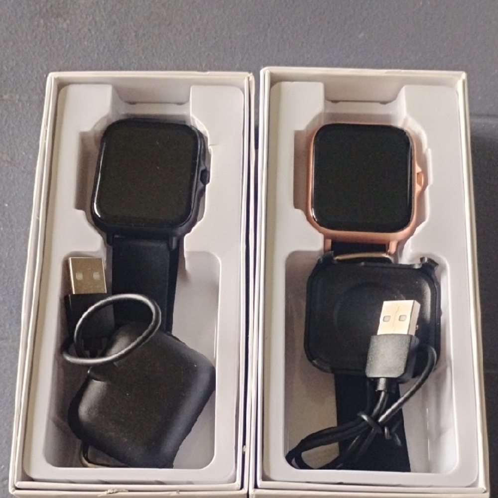 Smartwatch Set - Black and Gold